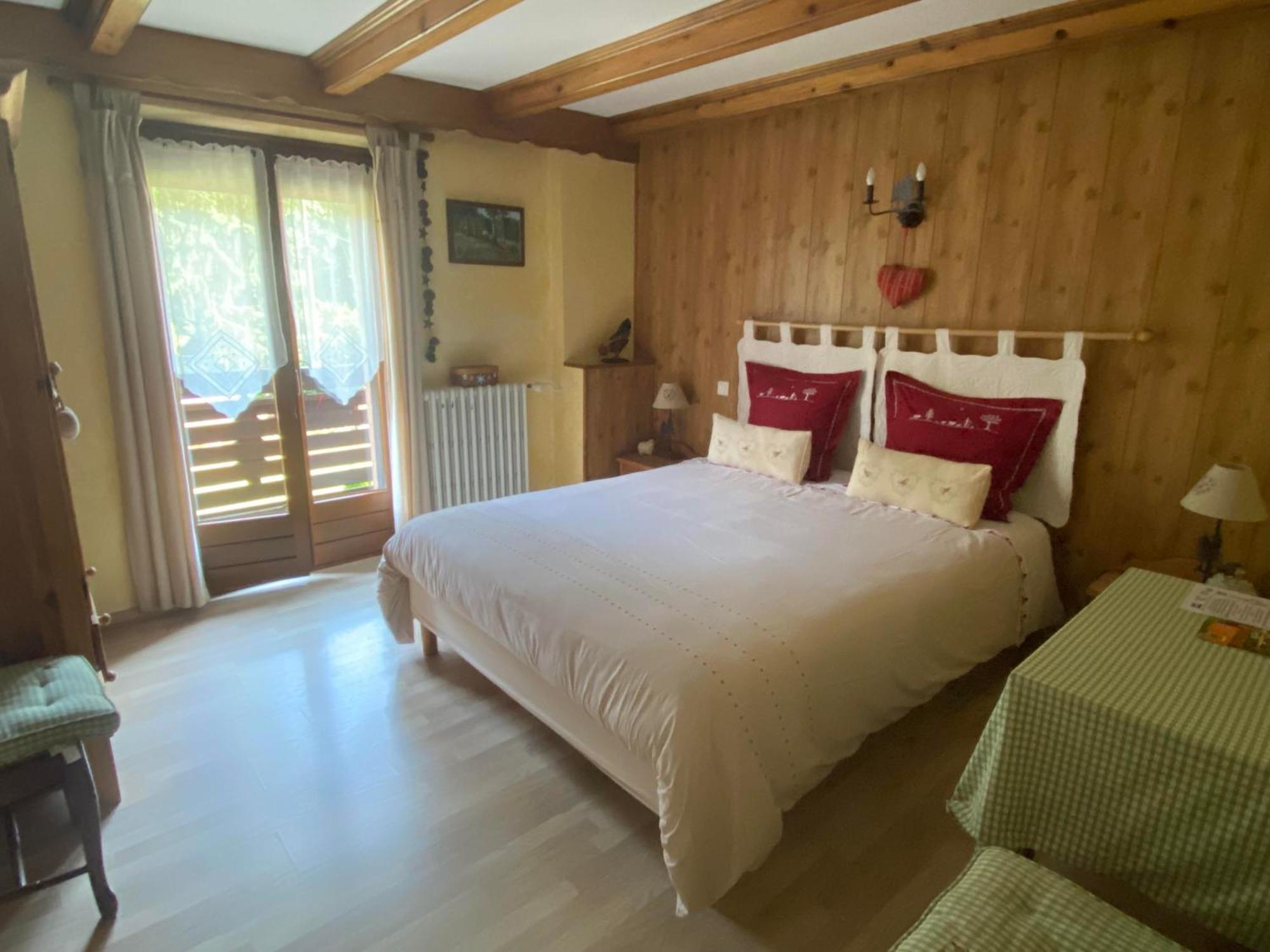 Chambres D'Hotes Des Cascades St-Nicolas Kruth Εξωτερικό φωτογραφία