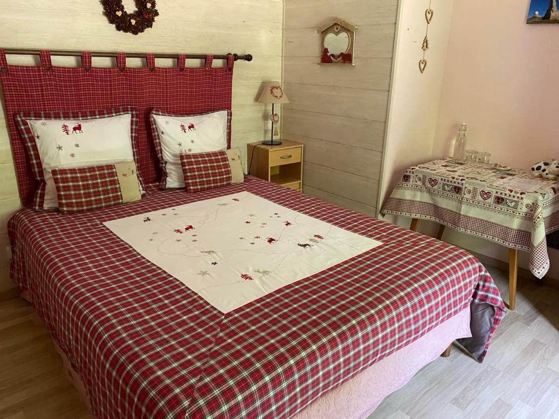 Chambres D'Hotes Des Cascades St-Nicolas Kruth Εξωτερικό φωτογραφία